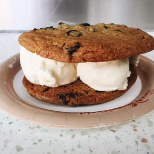 Ice cream cookie sandwich