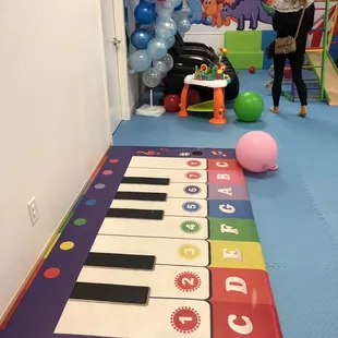 Piano mat