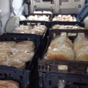 We deliver pita bread to all business restaurants stores and all the above please call 502 6190474 for moor information