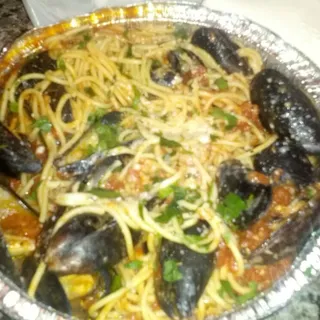 Spaghetti and Mussels