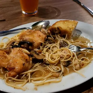 Greg&apos;s Chicken Marsala