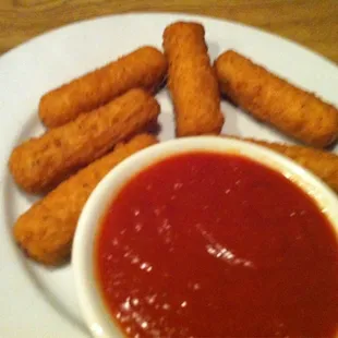 Mozzarella Sticks w/  Marinara