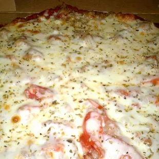 Check out the cheese on that baby. Oh you tease.