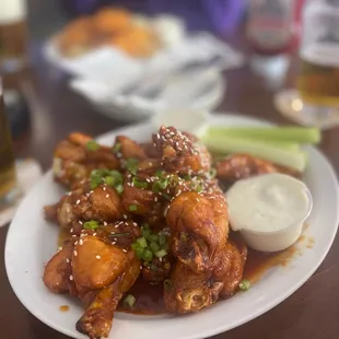 Traditional chicken wings with sweet chili sauce, I like it!