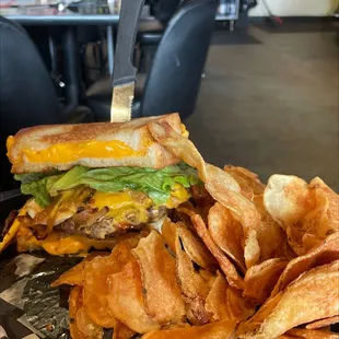 Steeler Burger house made chips