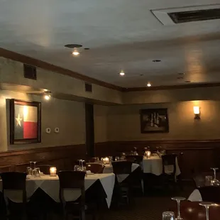 Lovely dining room