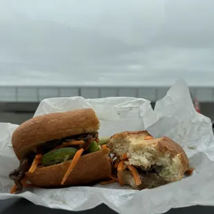 Shaking Beef sandwich by the pier.