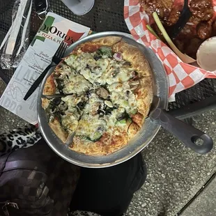 The &quot;Max&quot; Veggie Pizza