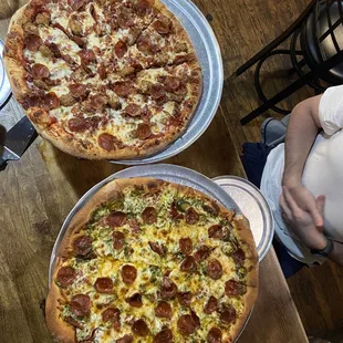 Little Vic&apos;s Spicy Pepperoni Pesto Pizza Gabrielle&apos;s Little Piggy Pizza
