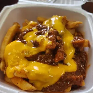 Chilli cheese fries