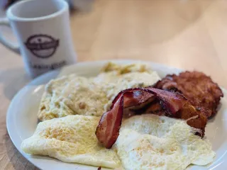 Maple Street Biscuit - Lexington