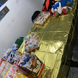 Party table