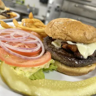 Bacon cheeseburger