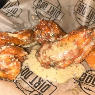 Garlic parm wings