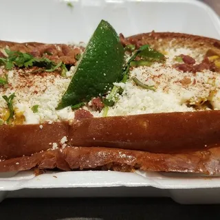 Elote Dog