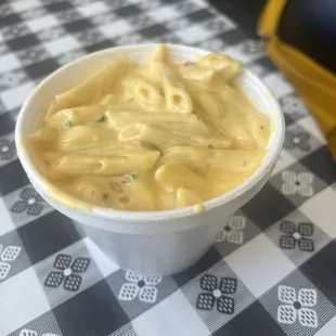 Super creamy mac n cheese