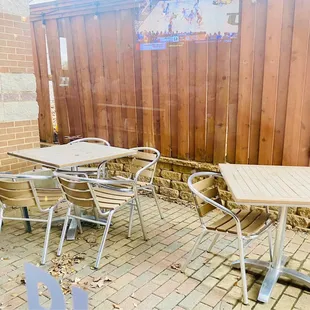 little outdoor patio...