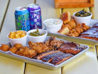 Sooey's BBQ & Rib Shack