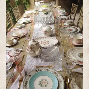 Vintage Tablescapes Are Our Specialty