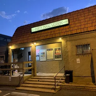 Dirty Dogg Saloon