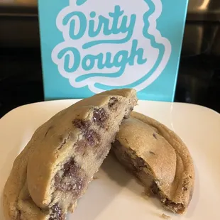 Chocolate chip cookie