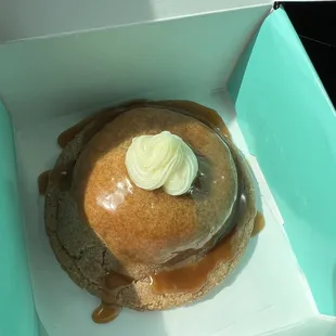Dirty Churro: CRUMBL&apos;s wouldn&apos;t give you half the icing on top of this cookie without a lecture from them!