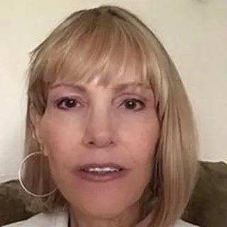 Kerri F.