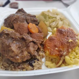 Pot Roast, Mac n Cheese, Cabbage, whew