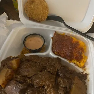 Pot Roast, Side Mac and Cheese, fried green tomatoes (sauce not included with meal, i made it at home)