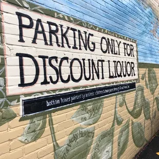 parking only for discount liquor
