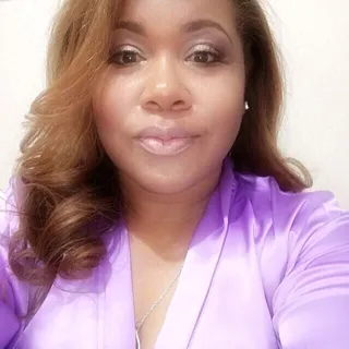 Lori T.