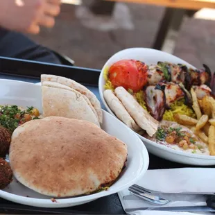 Starters + kebab plate