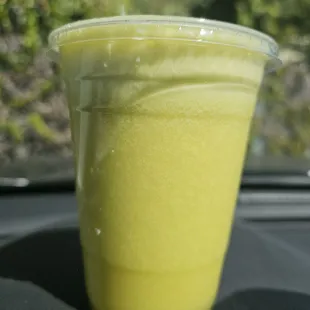 Fresh Juice: Pineapple + Apple + Lemon + Mint