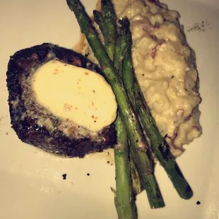 8oz filet with asparagas and garlic red skin mashed potatoes, yum!