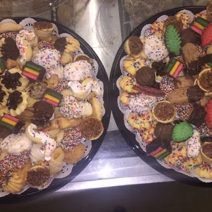 Cookie trays