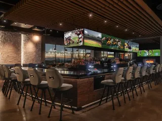 WSKY Bar + Grill