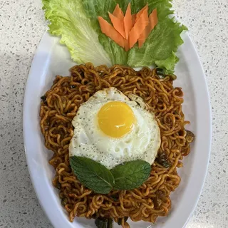 D CRYING NOODLES W/EGG