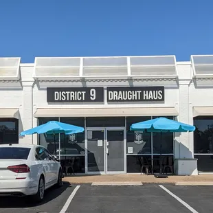 Entrance to District 9, Dallas