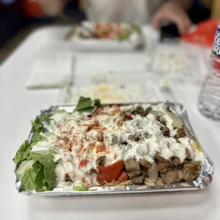 Platter -- Rice &amp; Salad base, Combo chicken &amp; gyro protein and creamy white sauce