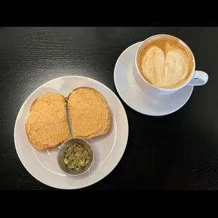 Autumn latte and seasonal toast (still craving it!)