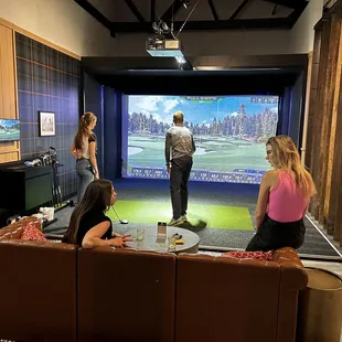 Game suite rental area