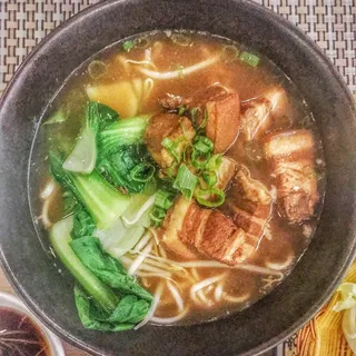 Shredded Pork Noodle Soup