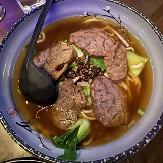 (L) Beef Shank Noodle Soup