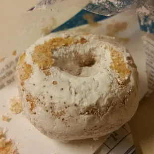 I just bought a 6 pack of doughnuts. I ate 4, then I noticed they were covered in mold. I am fucking mad as hell now.