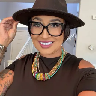 Shara G.