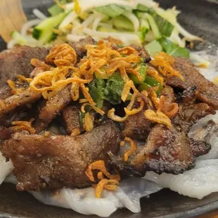 Banh coun thit nướng