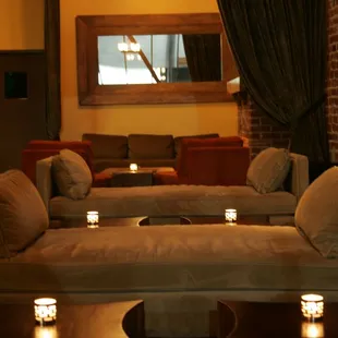 sushi and sashimi, interior