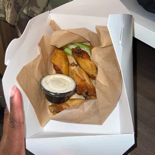 6 wings orange chicken