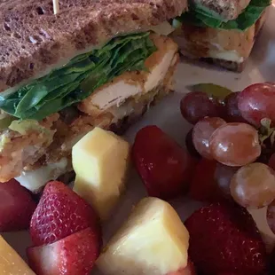 Crispy Chicken sandwich with fruit