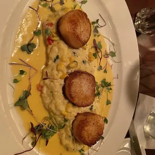Scallops with lobster and corn risotto